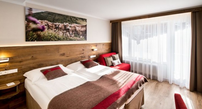 Hotel Butterfly, Zermatt ski chalet, image 6